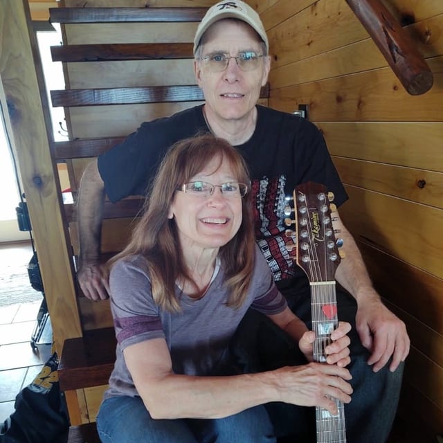 Seafood Boil & Mike + Jan Cherry Live on the Patio