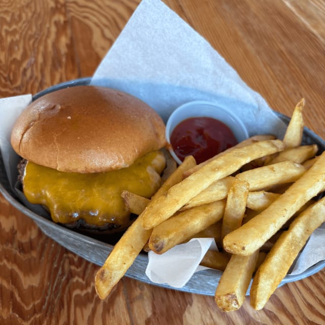 Cheeseburger.
