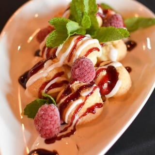 Profiteroles